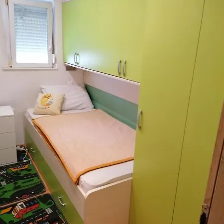 Tea Apartament Povljana