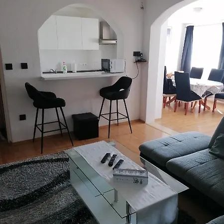 Apartment Tea Povljana